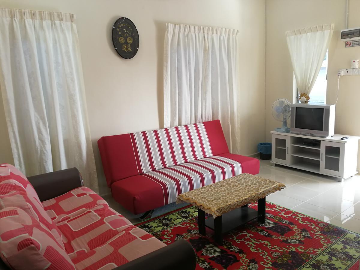 Chalet Desa Halban Кангар Экстерьер фото
